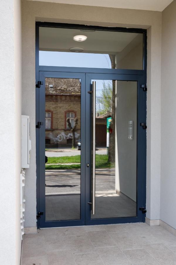 סובוטיקה Apartman Miluro מראה חיצוני תמונה